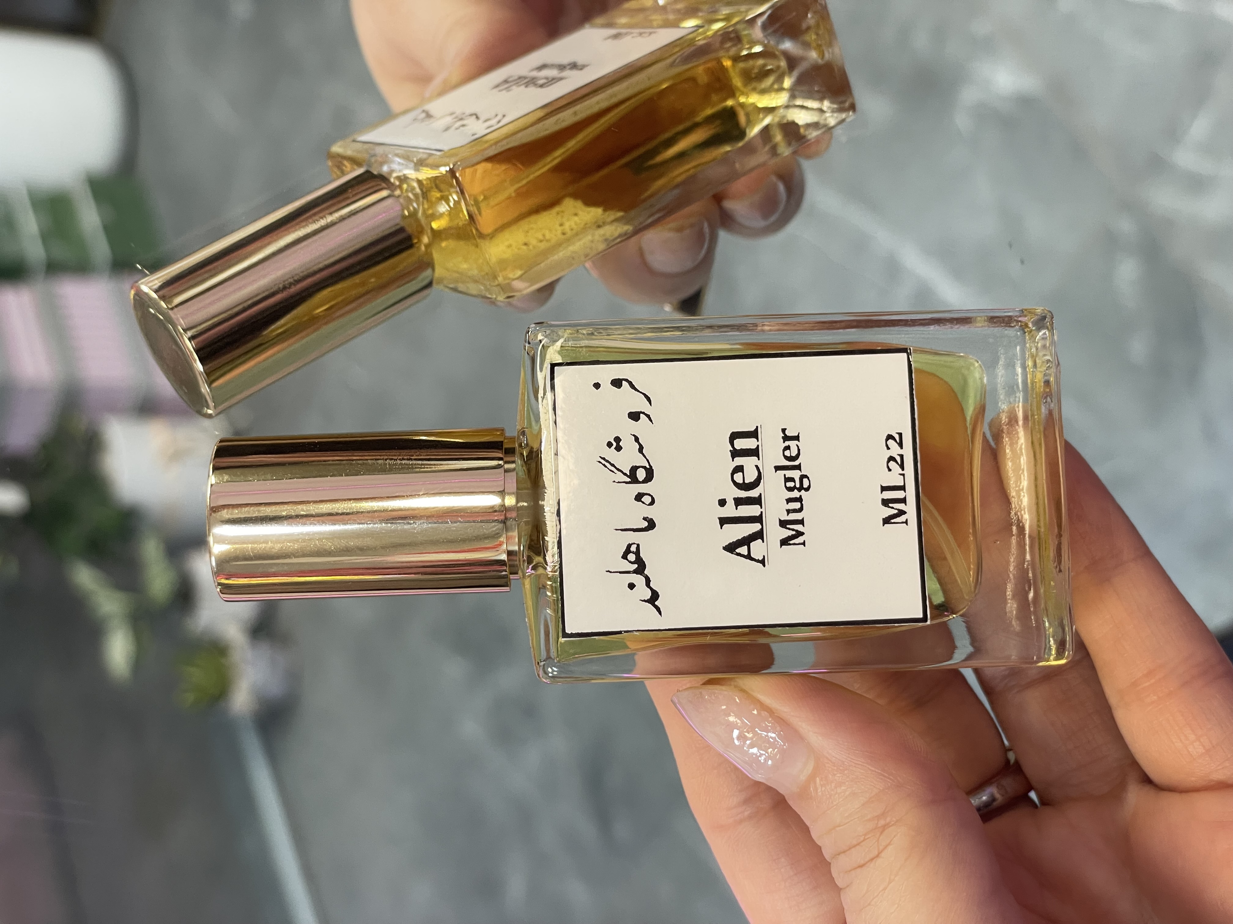 عطر الین ۲۲ میل | ادوپرفیوم زنانه شرقی گلی (Alien Thierry Mugler)