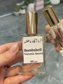 عطر ویکتوریا سکرت بامبشل ۲۲ میل | رایحهای زنانه، میوهای و گلی