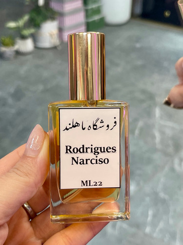 عطر اختصاصی ماهلند رایحه Narciso Rodriguez For Her | عطر زنانه ملایم، شیرین و ماندگارحجم 22میل